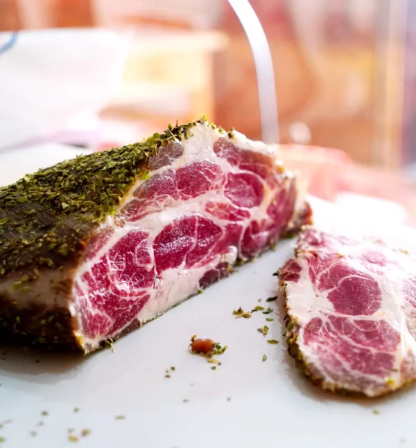Cabeza de lomo adobado pimienta y orégano